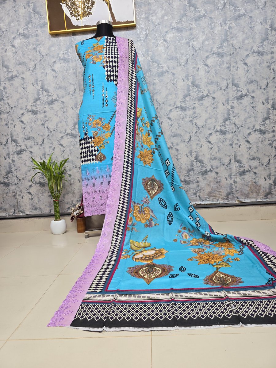 MuktoShopBd's tweet image. 🎀 Upgrade your wardrobe with the Mashaal Cotton Dress! 🎀

✨ Premium unstitched 3 Goj set (body, dupatta &amp;amp; pants)
📏 46-inch length for a perfect fit
💎 Pure cotton for comfort &amp;amp; elegance
🛍️ Shop now 👉 muktoshopbd.com/products/show/…
#CottonFashion #MuktoShopBD #StyleWithEase