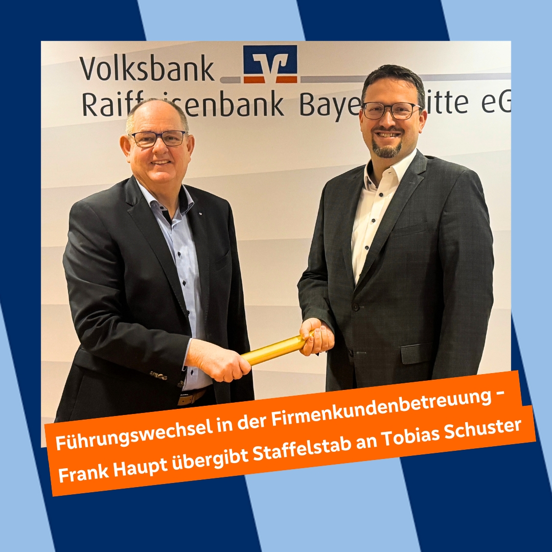 VR_BayernMitte's tweet image. Führungswechsel in der Firmenkundenbetreuung. 🤝

Mit dem Jahreswechsel geht in der Volksbank Raiffeisenbank Bayern Mitte auch ein Generationswechsel einher. Nach 20 Jahren übergibt Frank Haupt die Verantwortung für das Firmenkundengeschäft an Tobias Schuster. 

Der diplomierte…