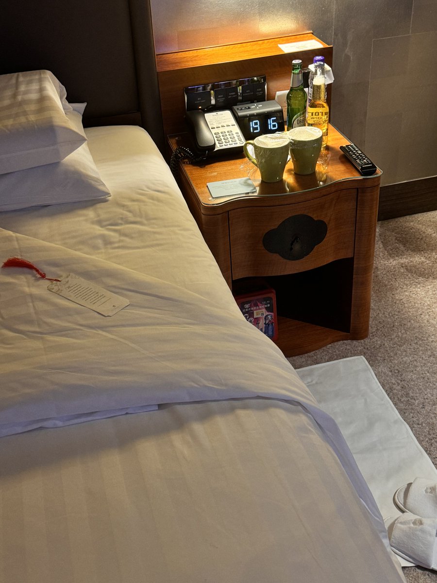 2025第一件后悔的事:因为喝酒，让0️⃣等了一晚…