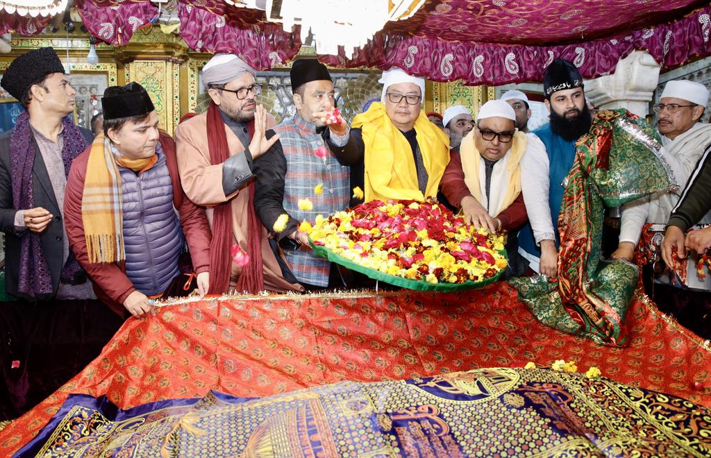 Offered a 'CHADAR' at the revered Dargah of Hazrat Nizamuddin Aulia, seeking blessings &amp; solace. 
This spiritual haven reminds all of us of the eternal power of faith &amp; compassion.
May his blessings guide us toward a full life of service, harmony &amp; divine grace.