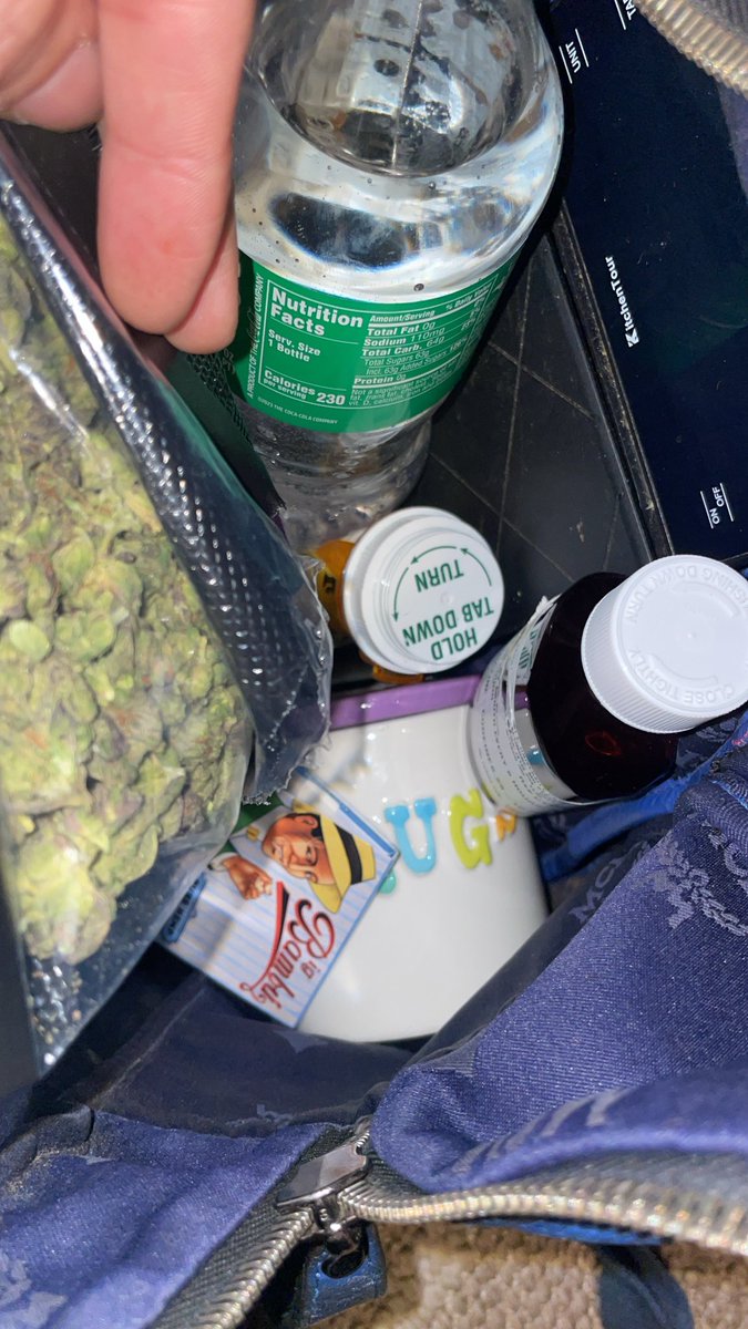 ShawnieSwisher's tweet image. rey turn sum soda into grimace, fresh dates #ILOVETRIS #SMOKEDATSHIT