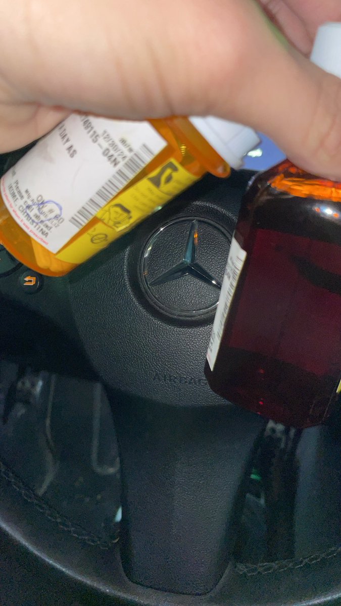 ShawnieSwisher's tweet image. rey turn sum soda into grimace, fresh dates #ILOVETRIS #SMOKEDATSHIT