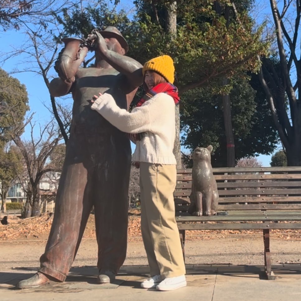 moonnotes_kaory's tweet image. お正月のベストショットかもちれない。

ニット帽とストールの色が合ってないことを教えて欲しかった😂
@mnotes_satoshi 

#MV撮影
#ムーンノーツ
#moonnotes