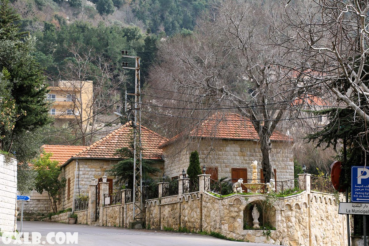 onefineart's tweet photo. The beautiful old houses in the charming village Aaramoun Mount Lebanon Kesrouane - Help Neife Al Asmar @ GoFundMe - https://t.co/BOUQziYwlx
#sos #help #helplebanon #support #supportlebanon #oldhouses #charmingvillage #mountlebanon #kesrouane #helplebanese #gofundme https://t.co/J7SXFKxnk9