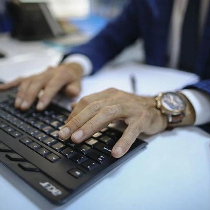 Memur ve memur emeklileri %11,54 zam alacak.