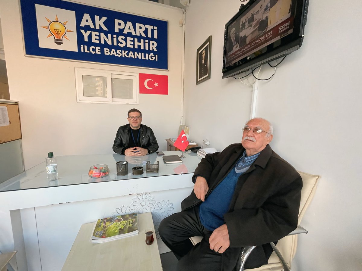 📍AK Parti Yenişehir İlçe Başkanlığı 

Bugünkü AK Parti Yenişehir  İlçe Başkanlığı’ndaki nöbetçi Başkanımız Sn. Ramazan BULUT 

ℹ️ Soru, görüş ve önerileriniz için 
iletişim numaramız:📞 0324 326 5970