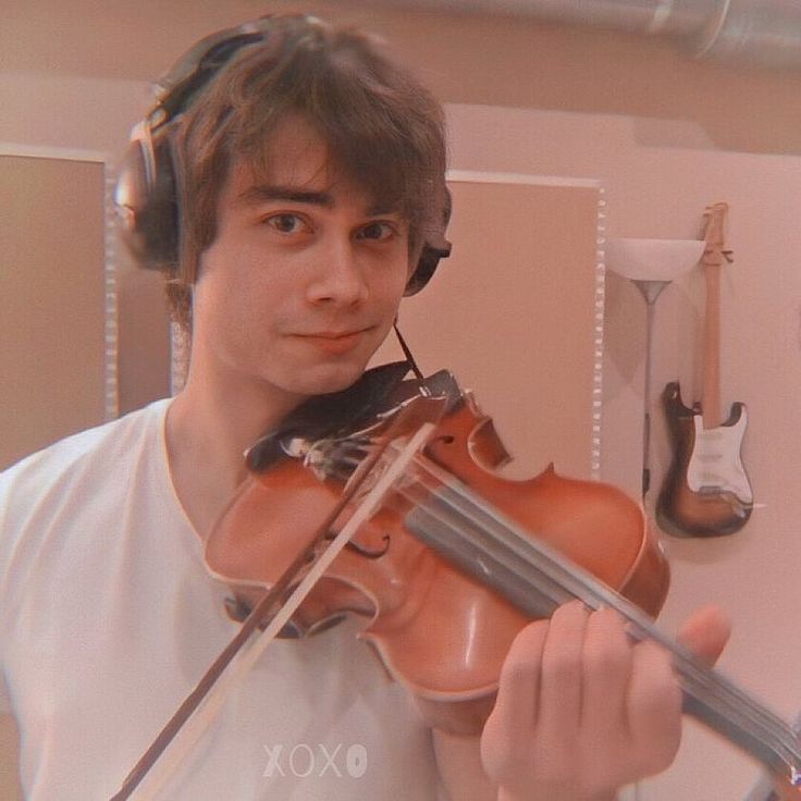 thumbnail-Alexander Rybak
