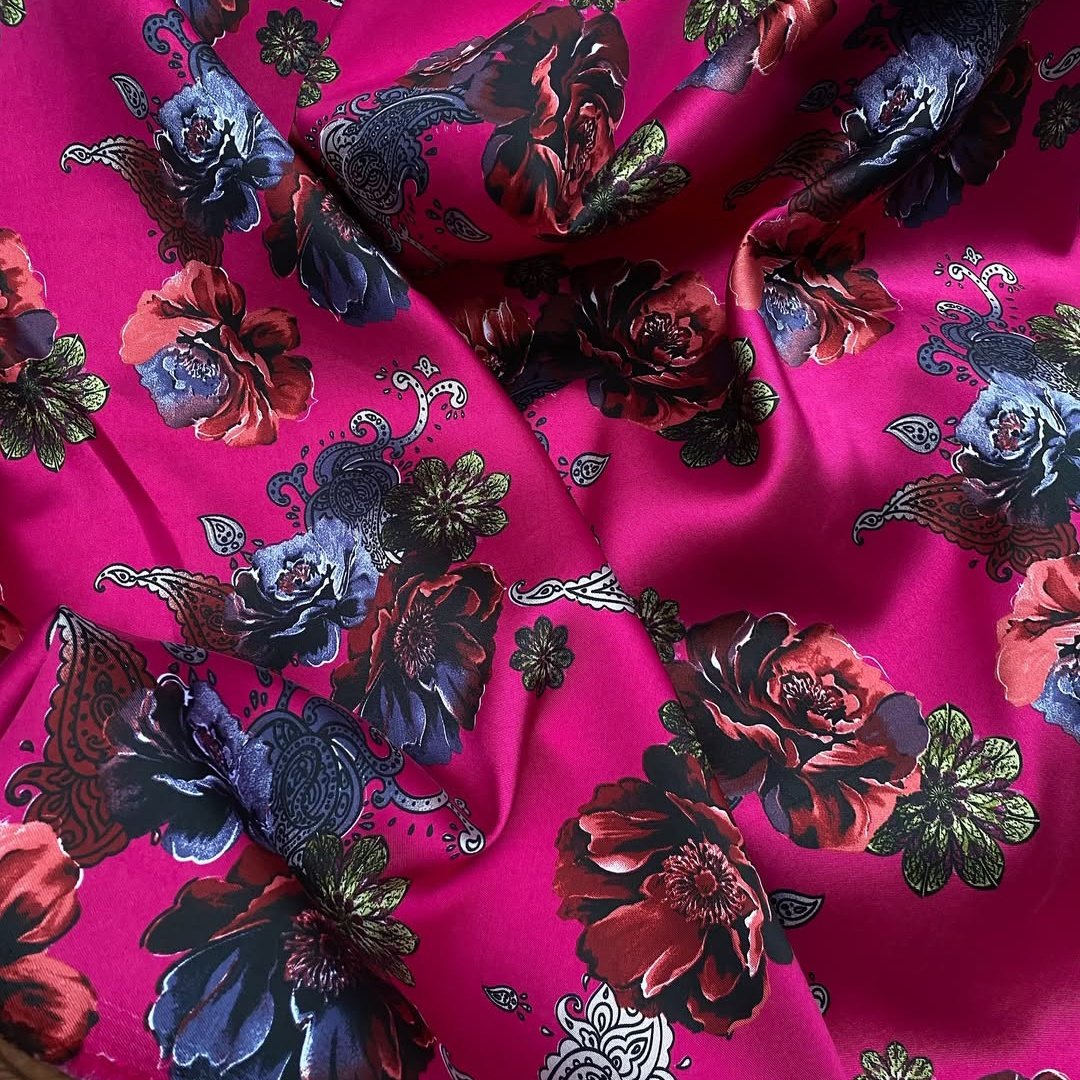 Adeolafluorish's tweet image. New Year! New Month! New Beginnings! New Blessings!
Are you tired of buying fabrics that lose their color & quality after just a few wears?
I understand your frustration, and that's why I'm here to provide solution with a wide range of high quality fabrics that will keep you…