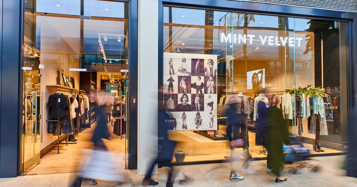 Just a reminder that our opening hours are:

Monday - Friday: 9am - 8pm
Saturday: 9am - 7pm
Sunday: 11am - 5pm

Individual Store Opening hours may vary, please check the 'Shop' and 'Food &amp; Drink' pages on our website before visiting! 👉 ow.ly/jkkl50UyO6u