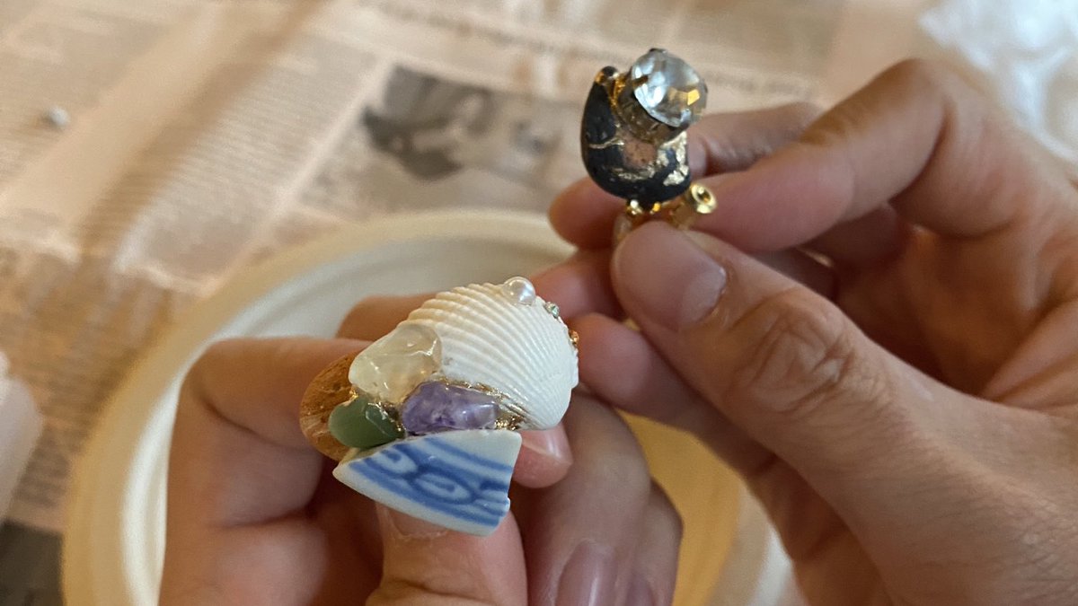 kinyanagiya's tweet photo. 楽しく金継ぎしましょ😊

▼金継ぎキット通販
https://t.co/6SylcnnNAJ

▼金継ぎの柳家メルカリ店
https://t.co/WXDqr4mCRy

▼YouTube動画
https://t.co/q8RMNsCBYI

▼金継ぎワークショップ日程
https://t.co/lJYs4jjDly https://t.co/JPlAHKvOXn