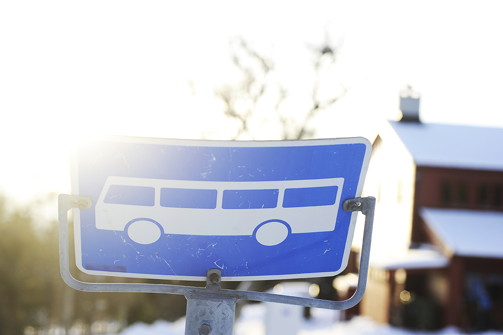 Busstrafikken i Trondheim og Trøndelag har startet opp igjen. 
Det må fortsatt regnes med forsinkelser, innstillinger og bruk av alternative traseer i en periode fremover.
Hold deg oppdatert i AtB-appen eller på atb.no 👇

atb.no/driftsmeldinge… 
 📷: Marius Rua