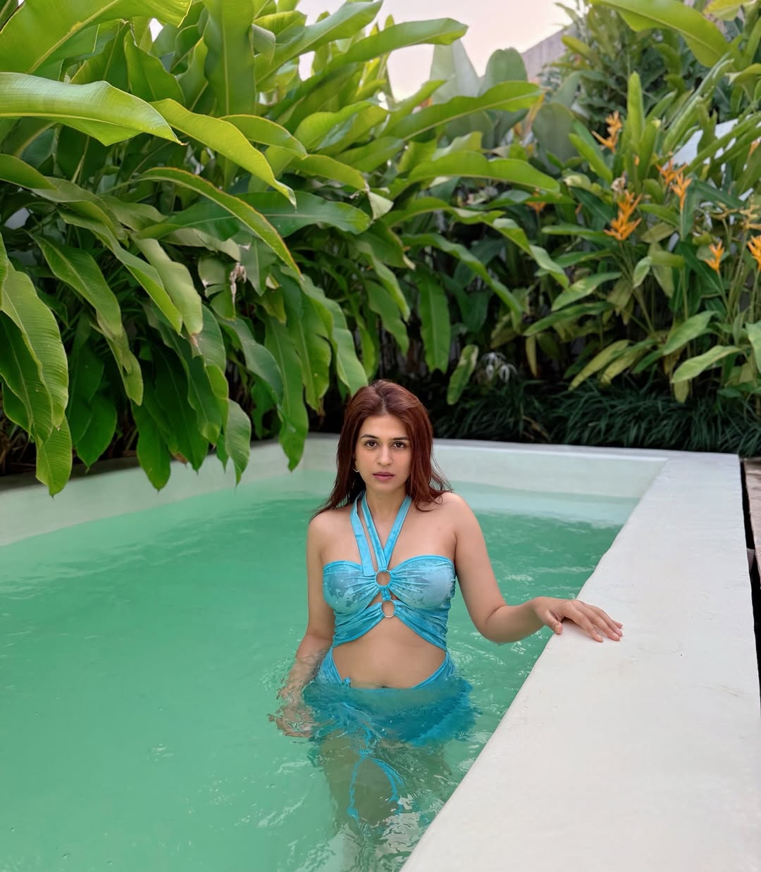 GgX183qWAAAWIhi?format=jpg&name=large