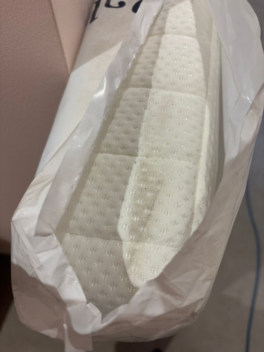 andieg1's tweet photo. @SmythsToysUK just received cot and mattress. The mattress packaging is open and there are dirty marks on it. I’m not very happy as this is for a newborn baby https://t.co/hId9heULHu