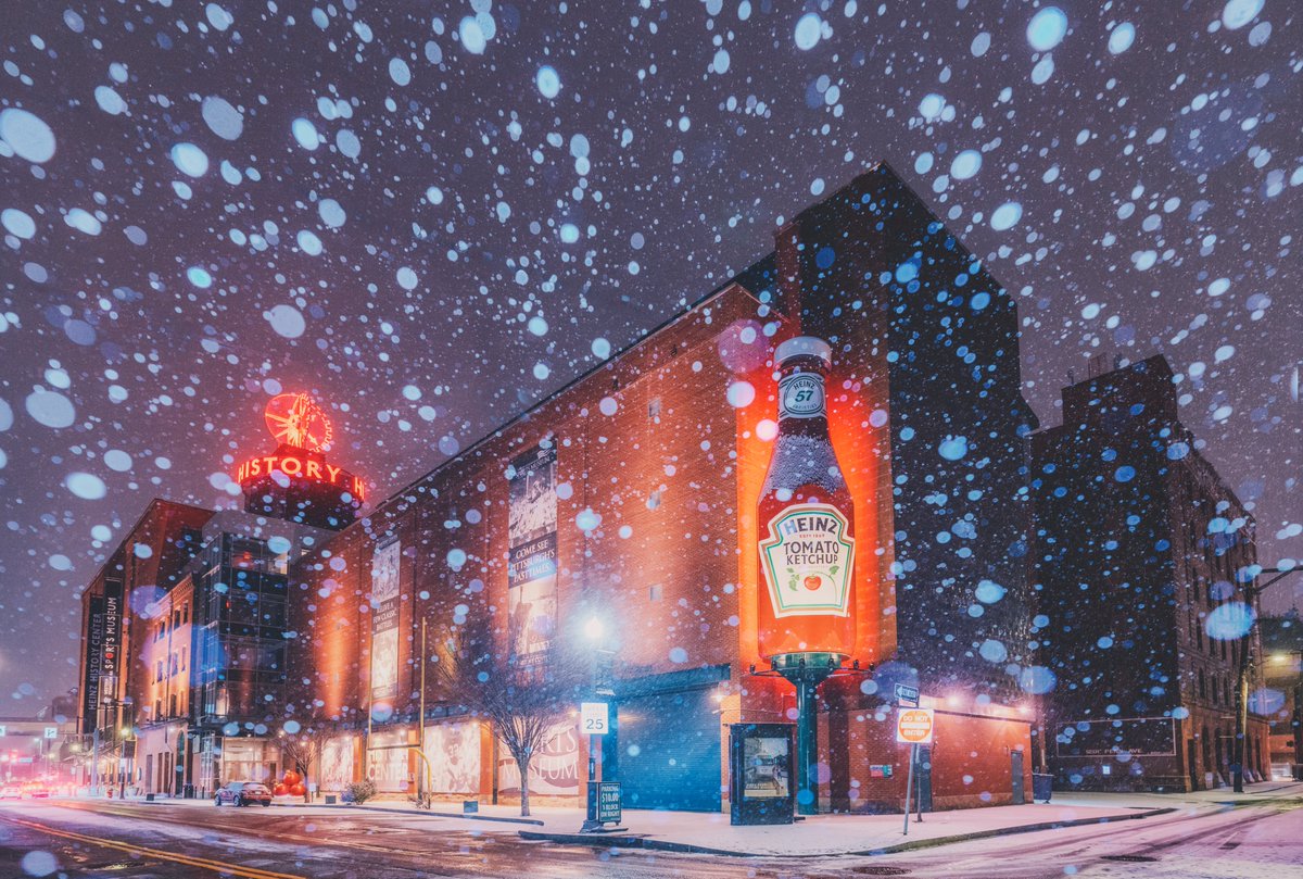 One of the spots I wanted to add to my #Pittsburgh snowglobe series was the giant ketchup bottle on the Heinz History Center &amp; the conditions couldn't have been any more perfect this morning. The ground was covered and the snow was really coming down, making for a magical scene.