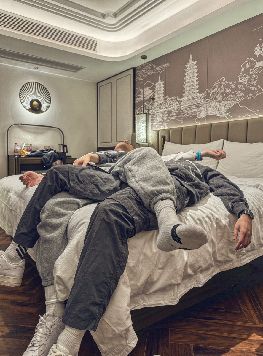 一杯迷晕水💤，来玩叠叠乐
<a href="/zzgbwz/">zzg</a>