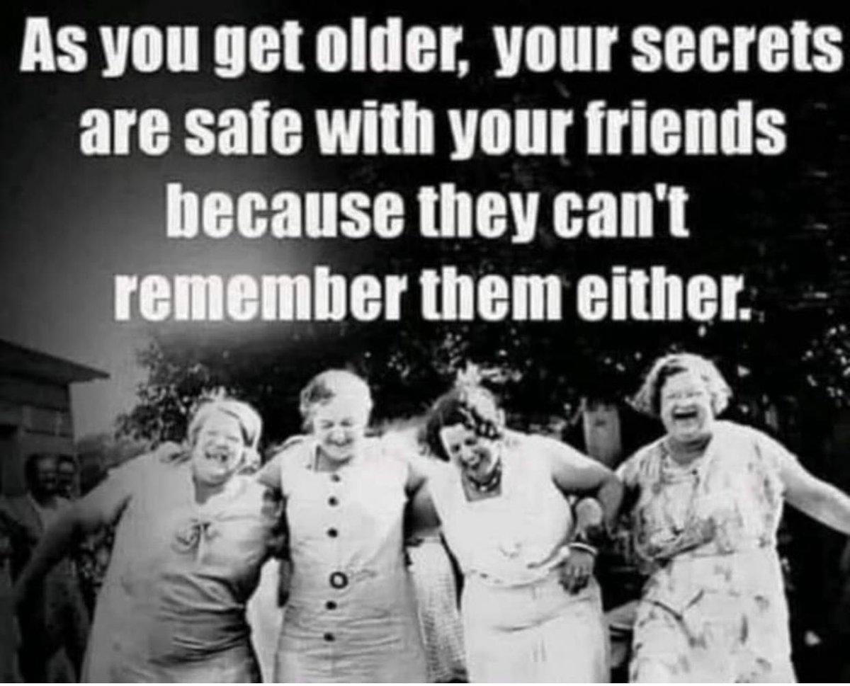 GiangiTownsend's tweet image. So true!!! 😂😂

#sisterhood #chuckleoftheday #morninghumor