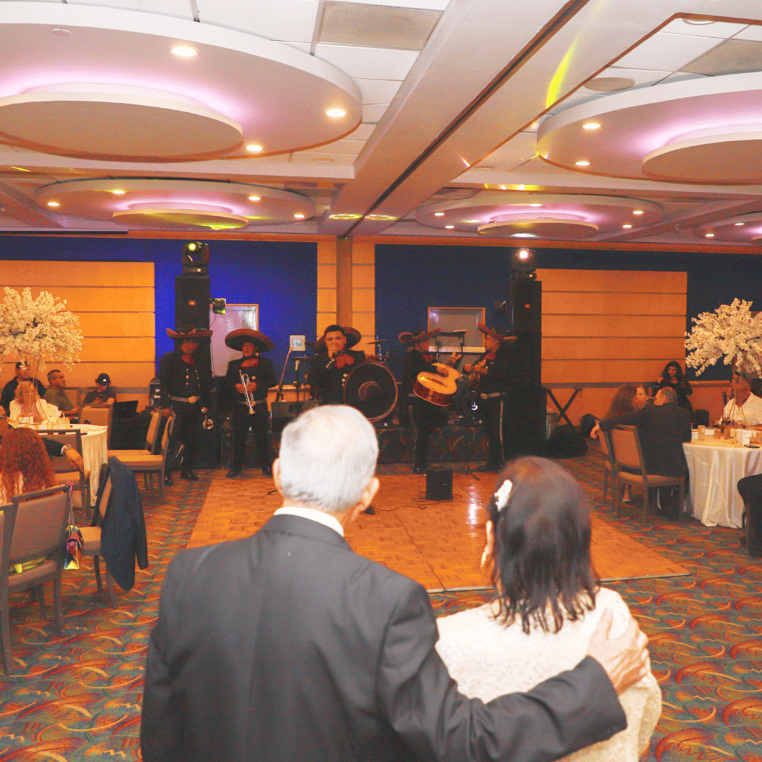 HolidayInnMtyPF's tweet photo. Flash Sale⚡ 10% de descuento en el total de tu evento
Realizando tu evento de Enero a Marzo 2025.
Aniversarios • Bodas • Despedidas • Cumpleaños y más...

Solicita tu cotización aquí:
https://t.co/RX7pUgNQBY https://t.co/UdKNrK1Thz