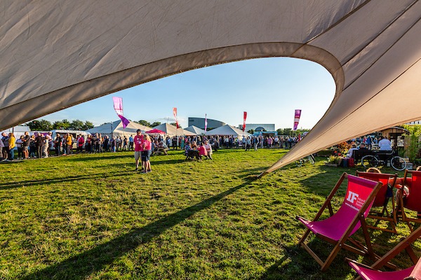 New Year! New You! 

Come and be part of the IF: 2025 team - we're currently recruiting for two great roles at this year's Festival: Festival Co-ordinator and Project Manager on our Community Engagment programme.

Full details here>> ifmiltonkeynes.org/about/job-vaca…