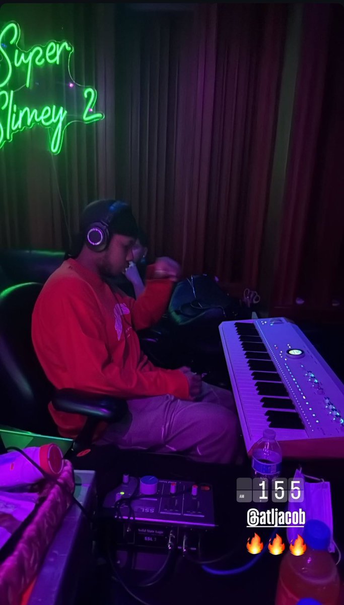 SUPER SLIMEY 2 OTW

OH MY GOD