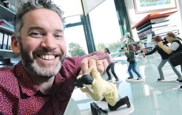 The old way: "I know the journalists that matter to me."
Newsflash: You don’t. Media evolves fast.
🎙️ Podcasts &amp; 🌟 influencers are key in 2025. Ready to rethink PR?
Sign up for a demo: mediahq.com/demo
#MediaHQ #PR2025 #Podcasts