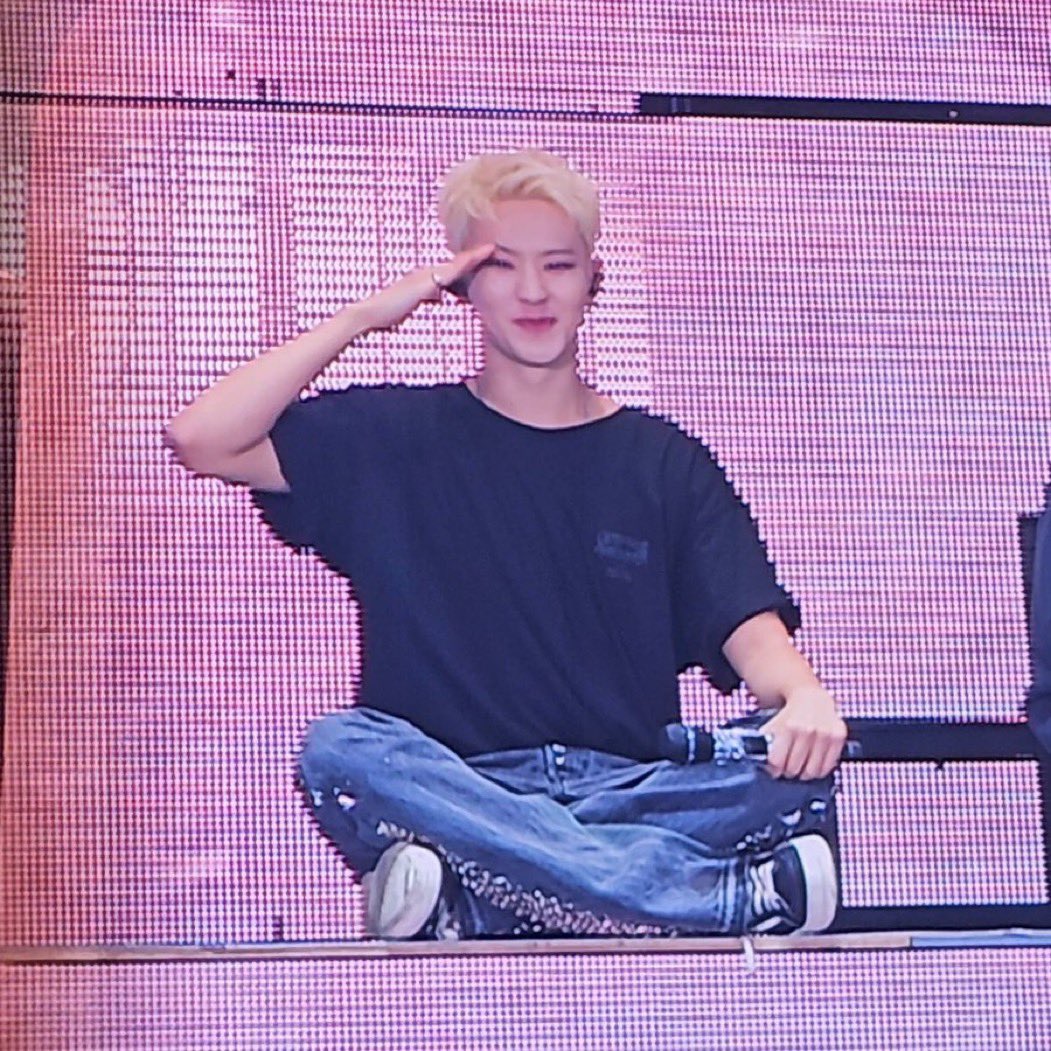 "hoshi hindi                "well ako kaya
ko pa ata kaya"          ko na. bye caratdeul!"