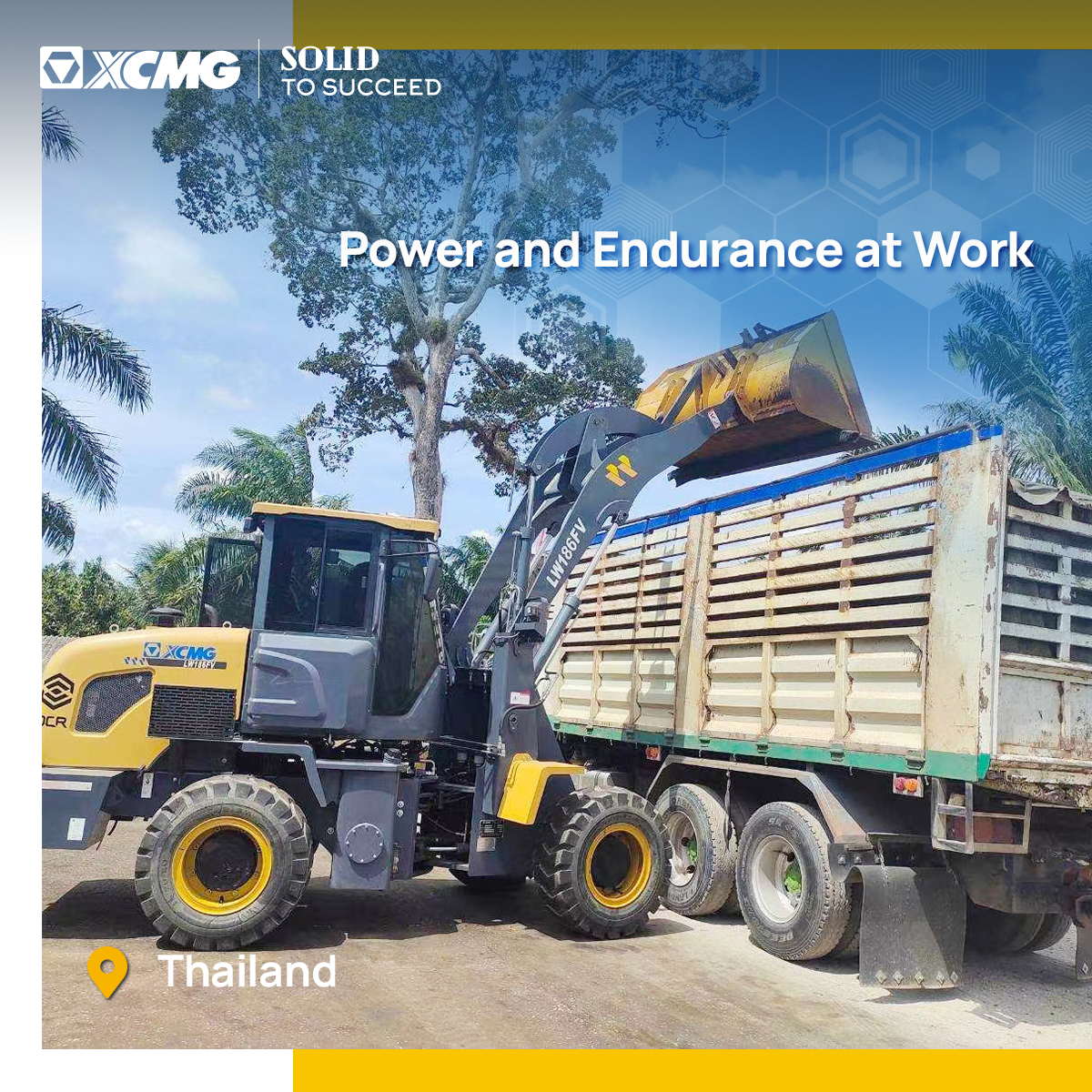 XCMGGroup's tweet image. The LW186FV loader excels in rice husk operations, meeting the unique demands of the task with its powerful engine and long-lasting endurance. 

It efficiently handles heavy loads, ensuring smooth and reliable performance in agricultural settings. 🌾

#Agriculture #EfficientWork
