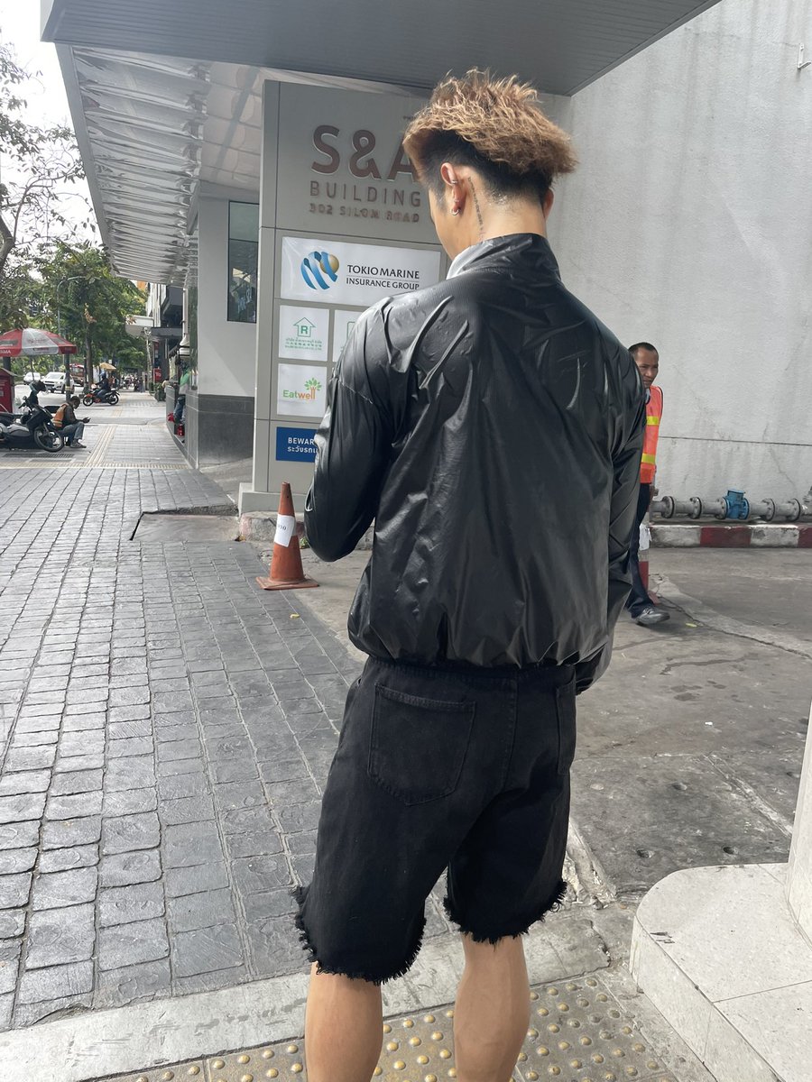 mangnoonjee's tweet photo. เห็นแล้วอยากโดนกอดเลย😁 https://t.co/nQr1ZNLYEH
