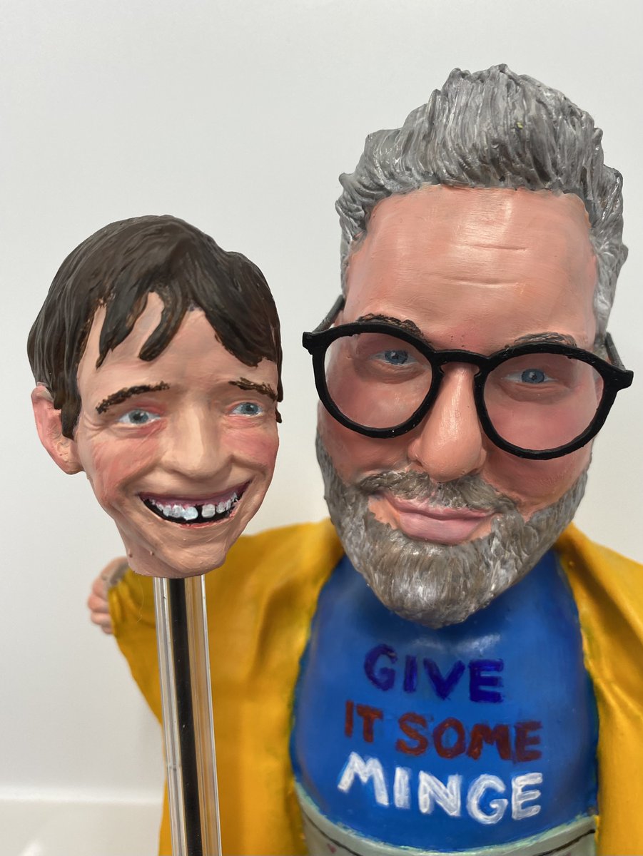 DamianKerr10's tweet image. A few fun pen/pencil toppers plus my dream podcast guest suggestions for 2025 #therestispolitics