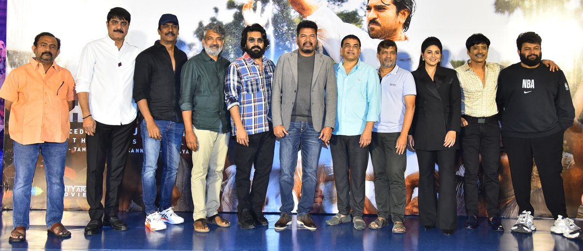 The wait is over! The highly anticipated trailer for Ram Charan’s Game Changer has finally been unveiled, sending waves of excitement across the globe. Directed by the legendary S. Shankar and co-starring the luminous Kiara Advani

youtube.com/watch?v=zHiKFS…