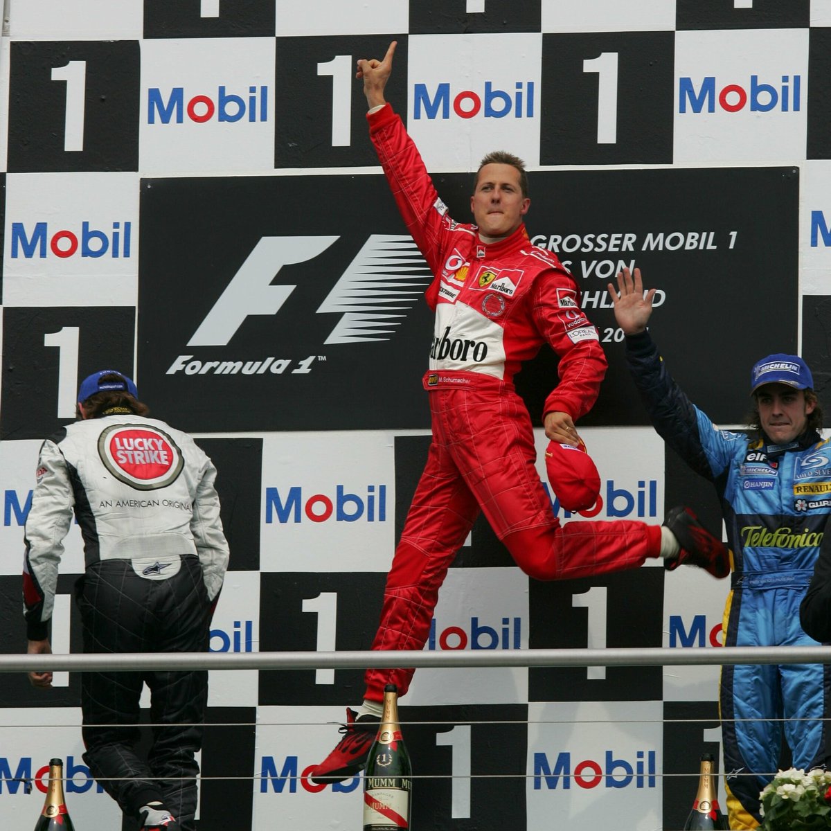 Happy Birthday Michael ❤️

The seven-time champ turns 56 today - always in our thoughts

#F1