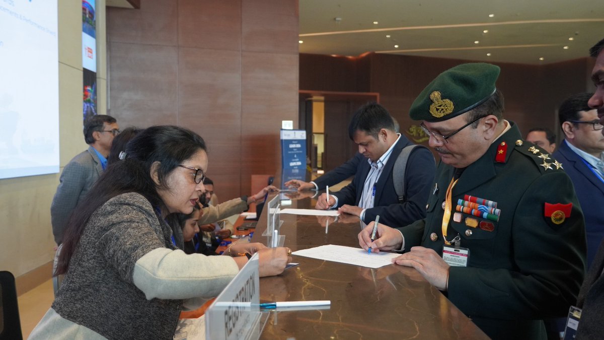 Logistics_MoCI's tweet photo. Registration are open at Bharat Mandapam for the #LEAPS2024 Awards Ceremony and #LEADS2024 Report Launch. Key industry players and Sates/UTs officials have gathered to witness the landscape and upcoming #innovations for the #growth of India's #Logistics Industry.

#PMGatiShakti https://t.co/oJWAQ13zus