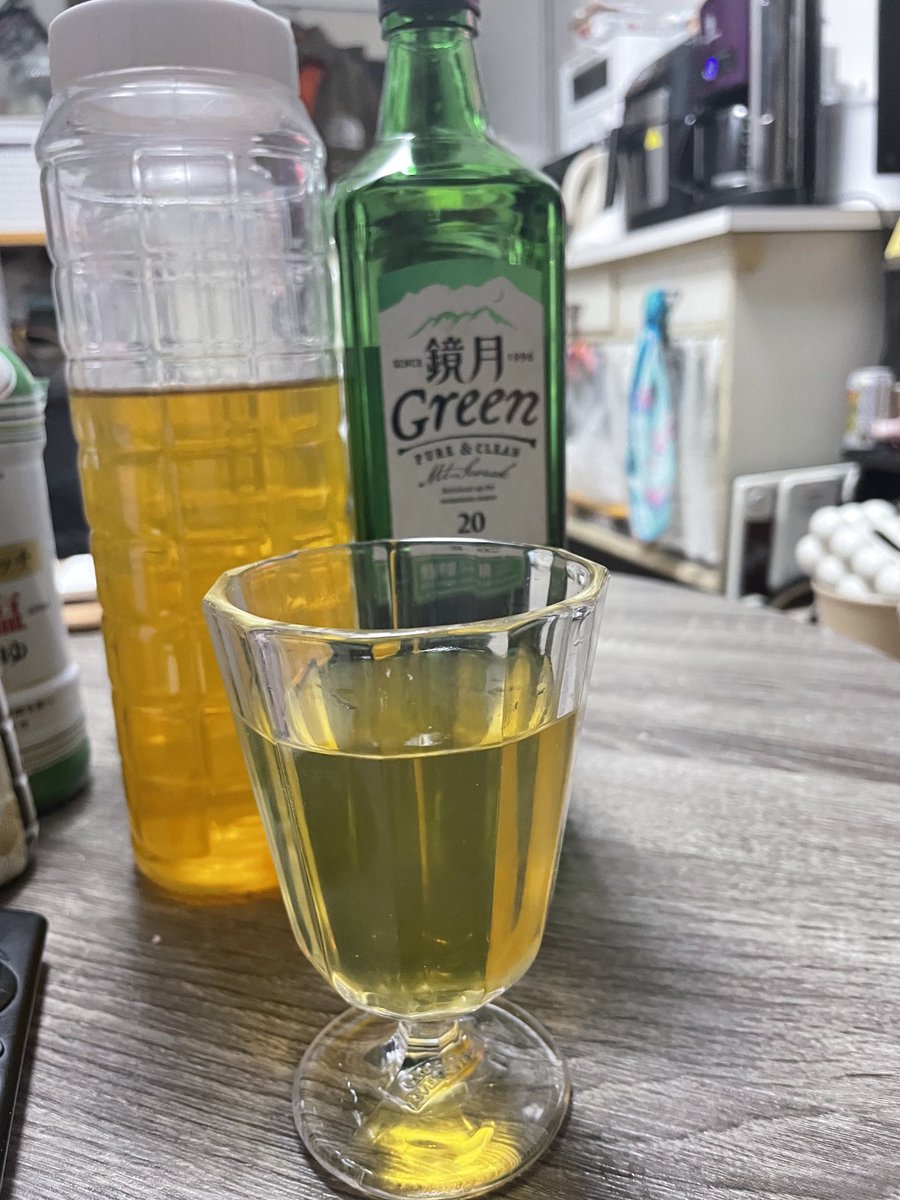 #猫　　#たぬシャム　　#ラブ🩷日記
宴、、、ママならまったくもー😡