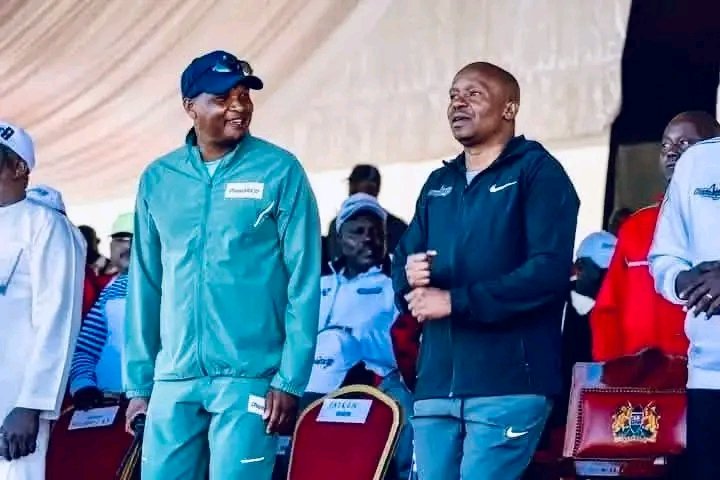 "Ebu dance haraka kabla uskie bare ingine kwa maskio..."