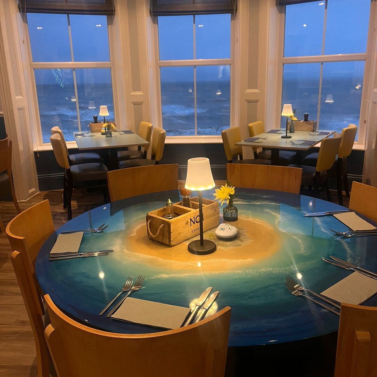 no1cromer tweet media