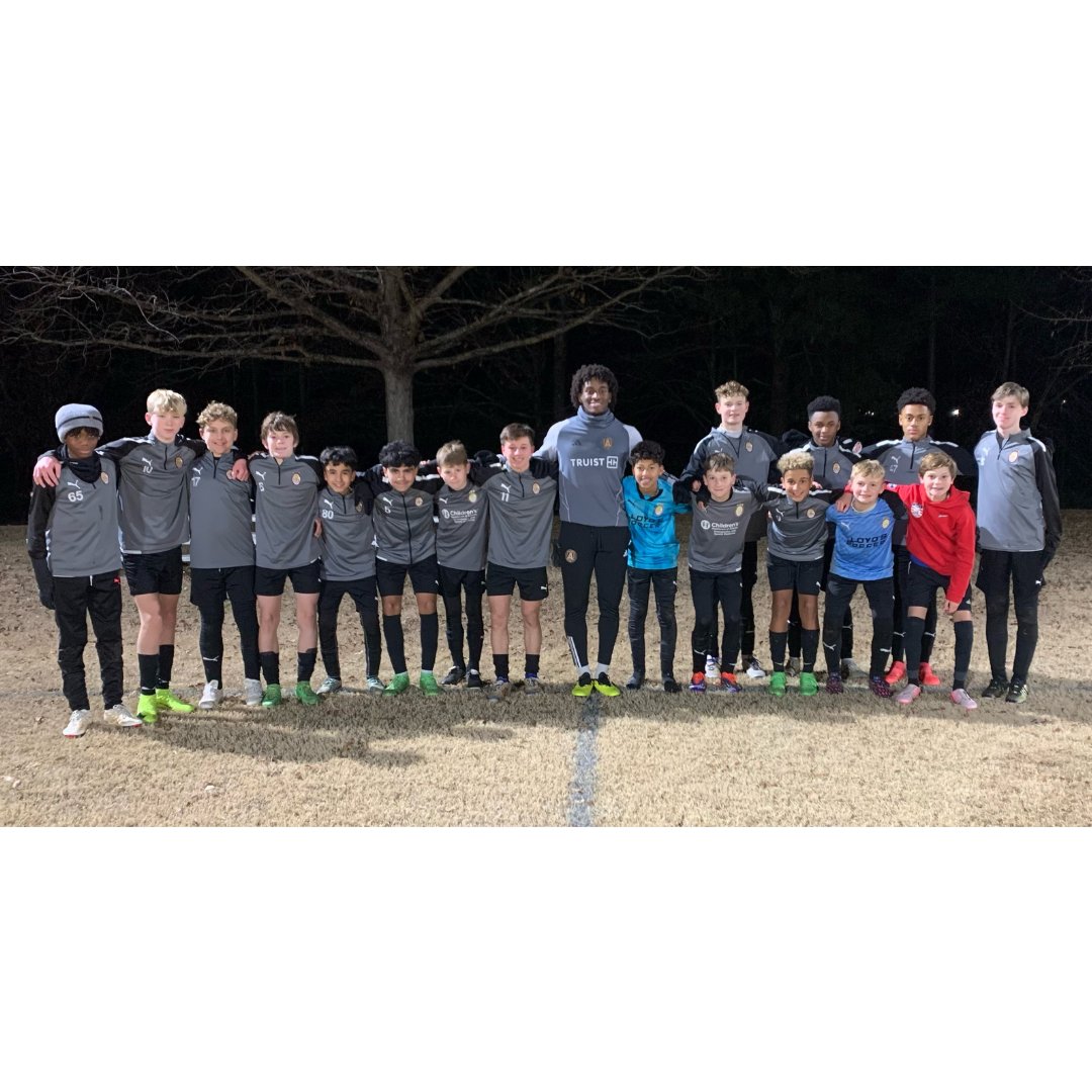 We love it when guests stop by.  Former AFC Lightning and current Atlanta United 2 forward Stephen Hurlock dropped in to practice with the 2011 boys.