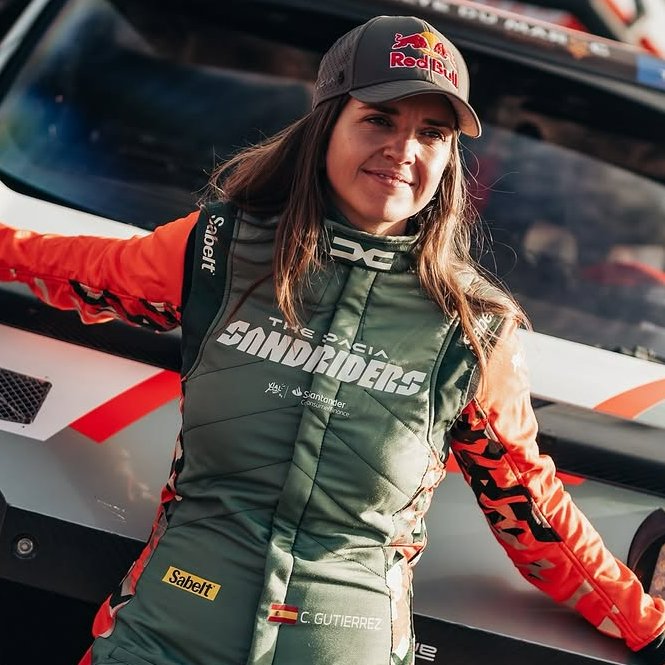 Swinxy's tweet photo. Laia SANZ
Cristina GUTIÉRREZ
Sandra GÓMEZ

Tres leyendas españolas del motorsport en el #Dakar2025 https://t.co/sc8LPVtnmx