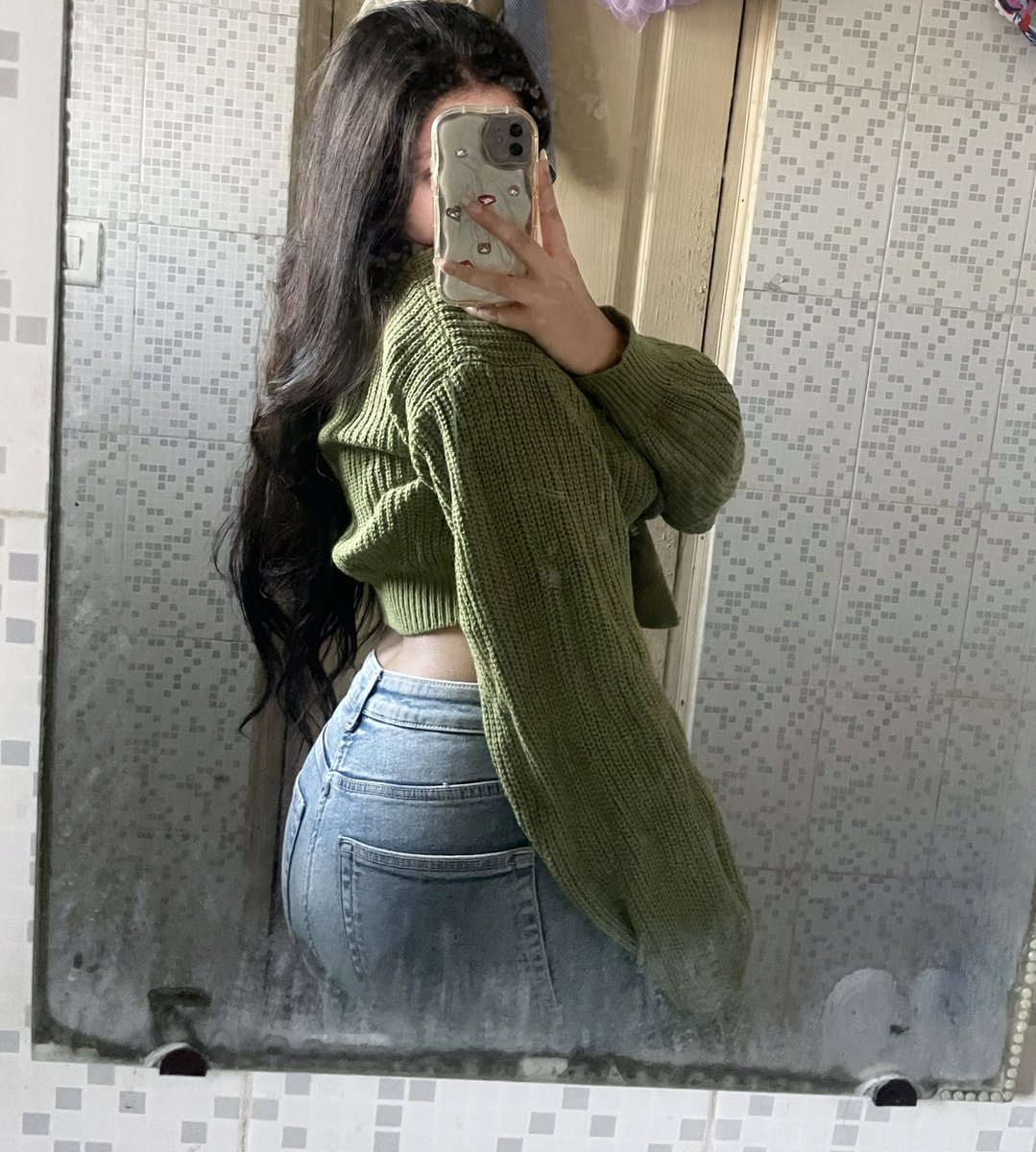 DommeGoddessA's tweet photo. Your rent and grocery money is better spent on my frivolous purchases https://t.co/JDxVtqZKr9