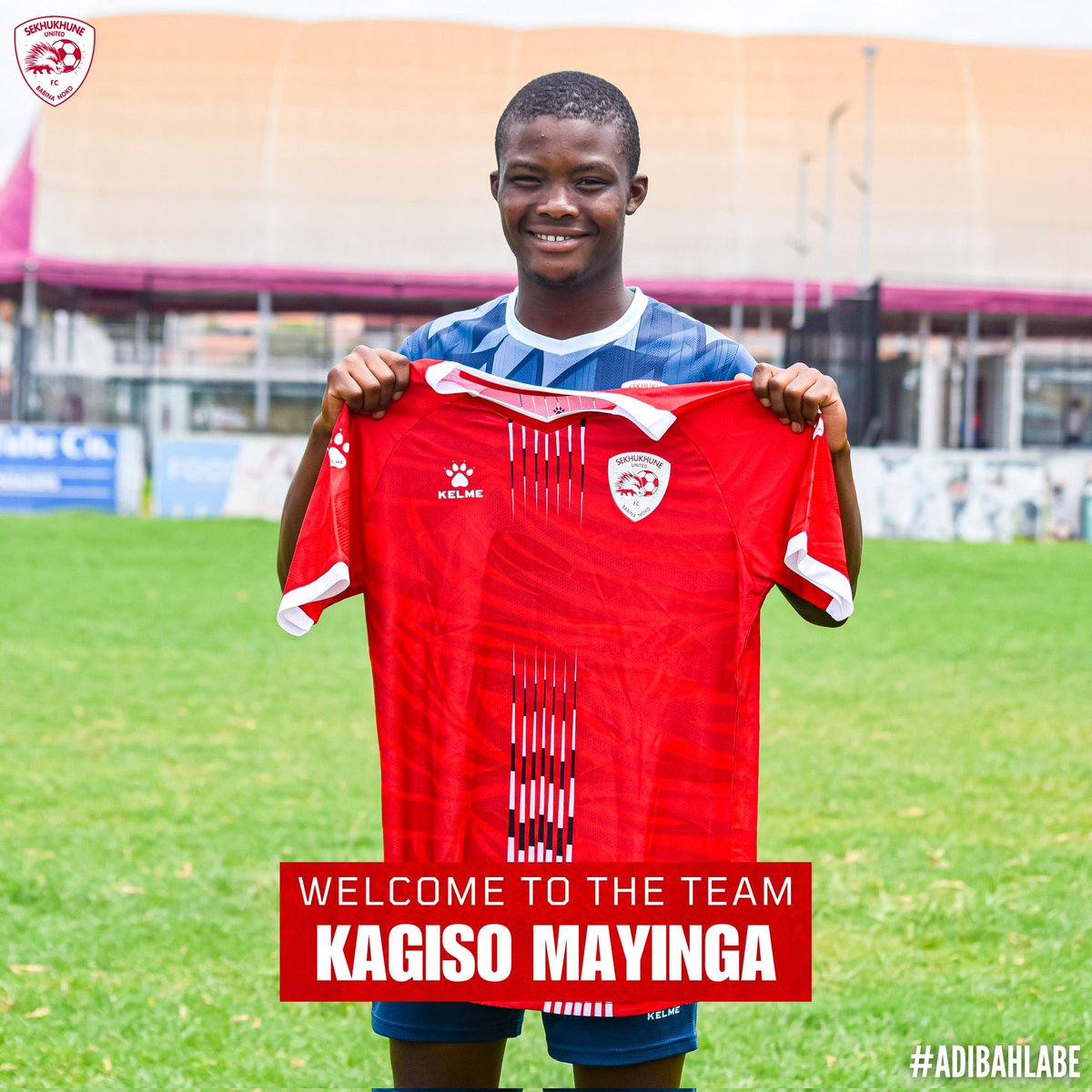 🚨 OFFICIAL: 

Sekhukhune United confirmed the signing of winger Katlego Otladisa on loan from Orlando Pirates and midfielder Kagiso Mayinga.

#TransferNews 🗞