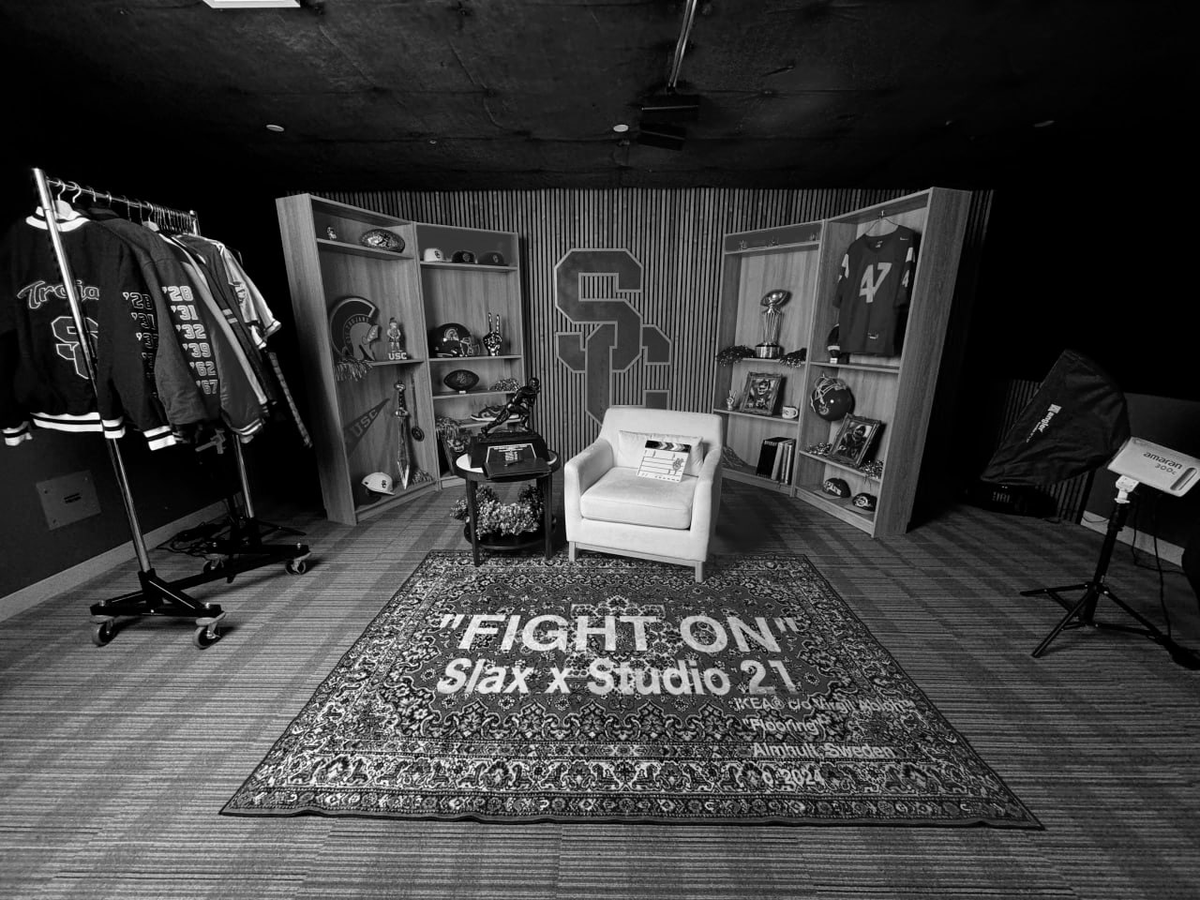 markrodovsky & Jkov tweet media