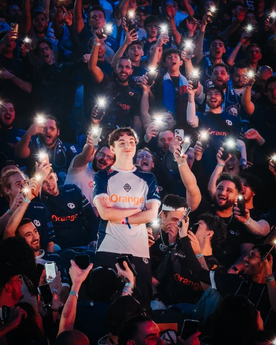 KC Raptor tweet media