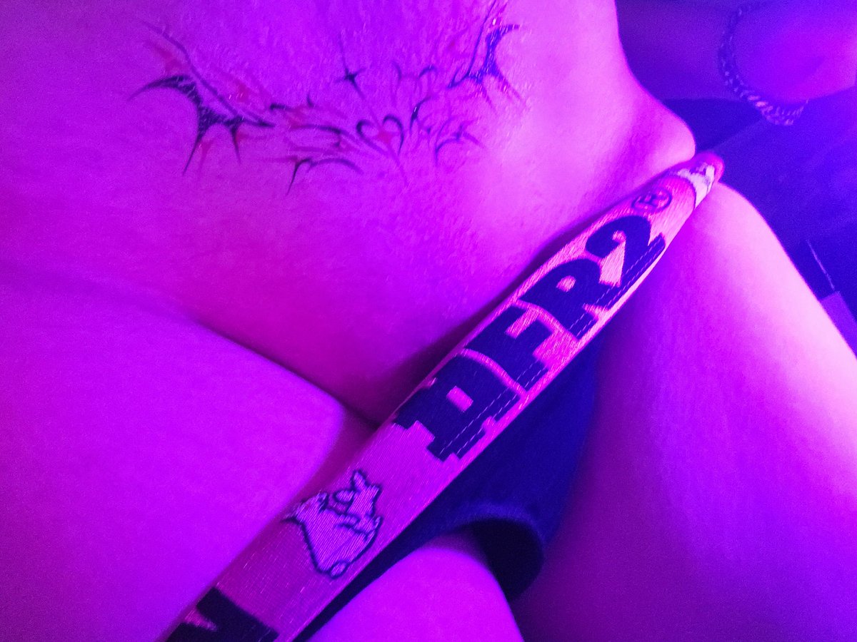 受寵若驚突然得到大家的喜愛
但我是懶惰小狗 不會太常更新(๑•́ ₃ •̀๑)