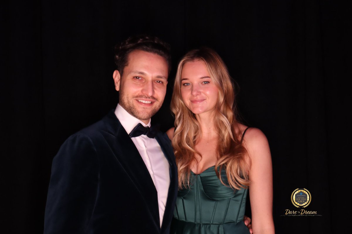 The Hellenic Initiative tweet media