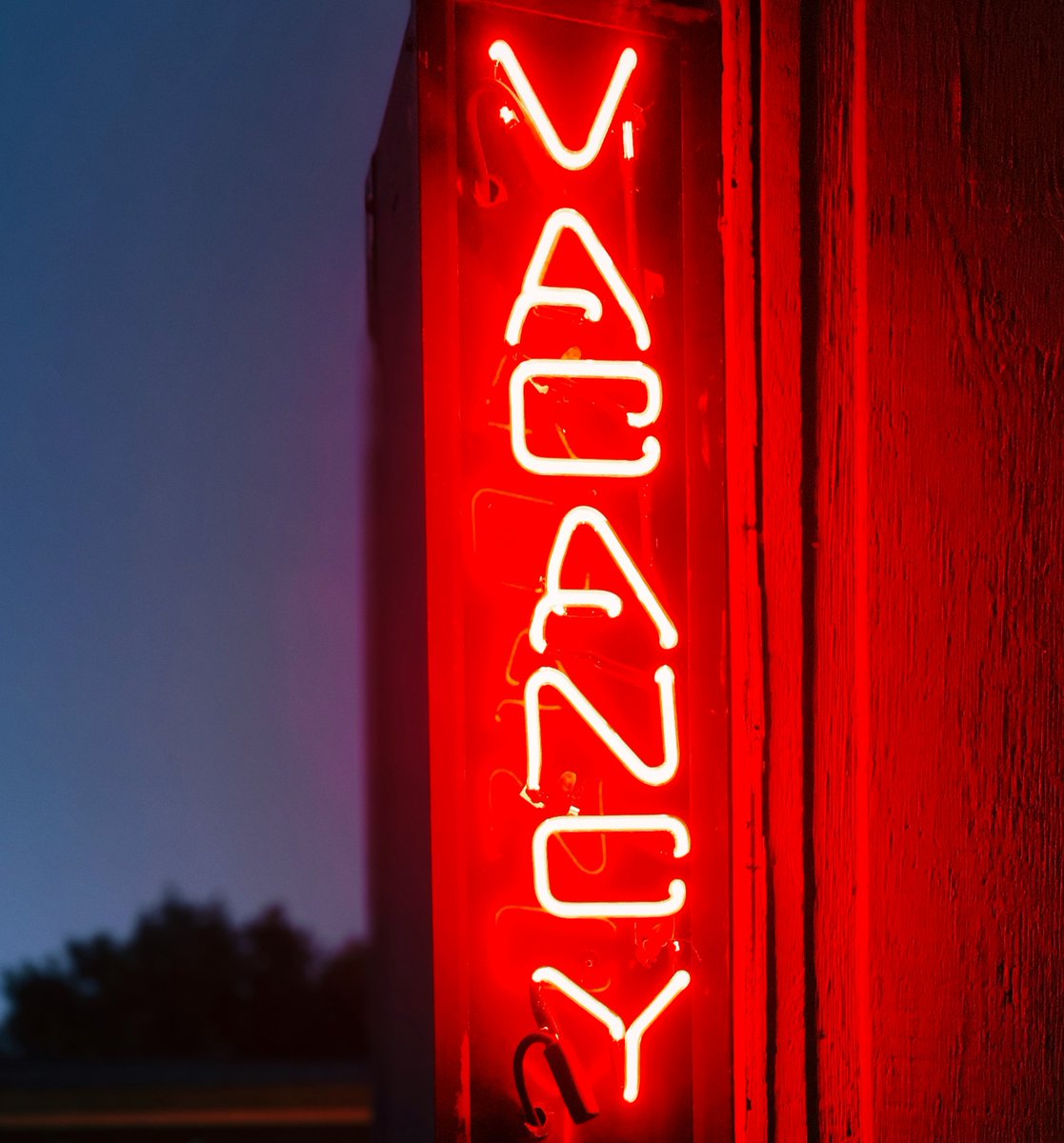 RestoreBefriend's tweet image. PLEASE RT:  Still RECRUITING for a Befriending Women's Worker &amp;amp; Communications Officer (combined, part-time &amp;amp; women only post)

Closing date 8th January 12 noon

More info at: restore-uk.org/news/recruitin…
#RefugeesWelcome #Recruiting @BVSC @BirmCTogether