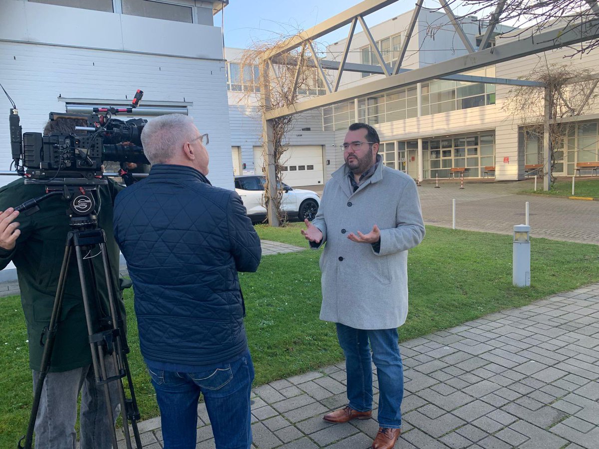 Joey van Aken (@joeyvanaken) on Twitter photo Vandaag werd ik geïnterviewd voor <a href="/NOS/">NOS</a> door <a href="/EdwinvdBergNOS/">Edwin vd Berg/NOS</a> over het huisartsentekort <a href="/Gemeente_BoZ/">Gem. Bergen op Zoom</a> en CoMed. Vandaag werd ik geïnterviewd voor <a href="/NOS/">NOS</a> door <a href="/EdwinvdBergNOS/">Edwin vd Berg/NOS</a> over het huisartsentekort <a href="/Gemeente_BoZ/">Gem. Bergen op Zoom</a> en CoMed.