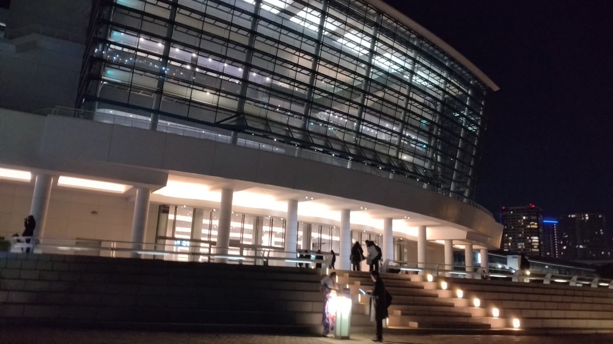 sin_1917's tweet photo. 後物販まで参加してパシフィコ横浜より撤収

あさイチから遅い時間まで今日1日満喫しました！
楽しかった！！ https://t.co/2R3HPdyK99