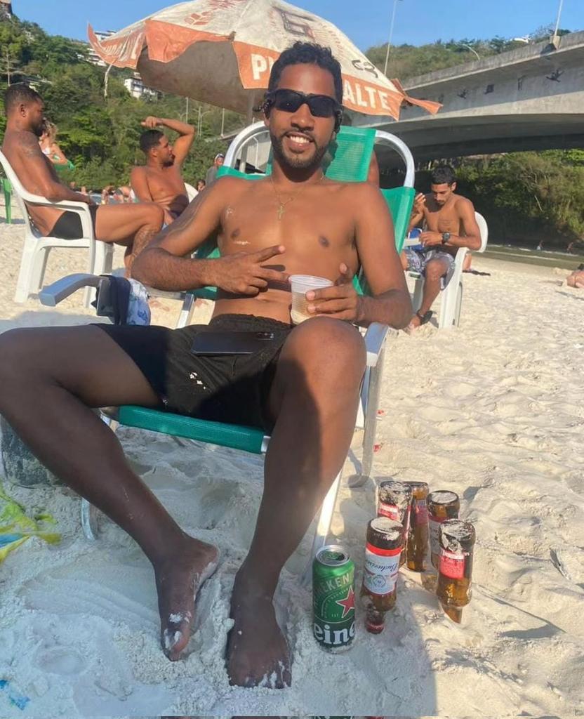 mlqindio's tweet photo. 🤟🏽😎 https://t.co/EXeeOuJ05A