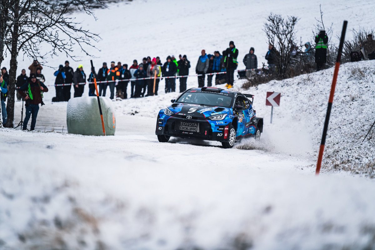 Good evening from <a href="/jannerrallye/">jännerrallye_official</a> 👌
First rally of the year, I’m happy to be there. First of all Happy New Year to everybody 👏

First stage unfortunate for us, we had puncture so we finished at 10th place and we lost 30,7sec for stage winner :/ 

#rally #austria