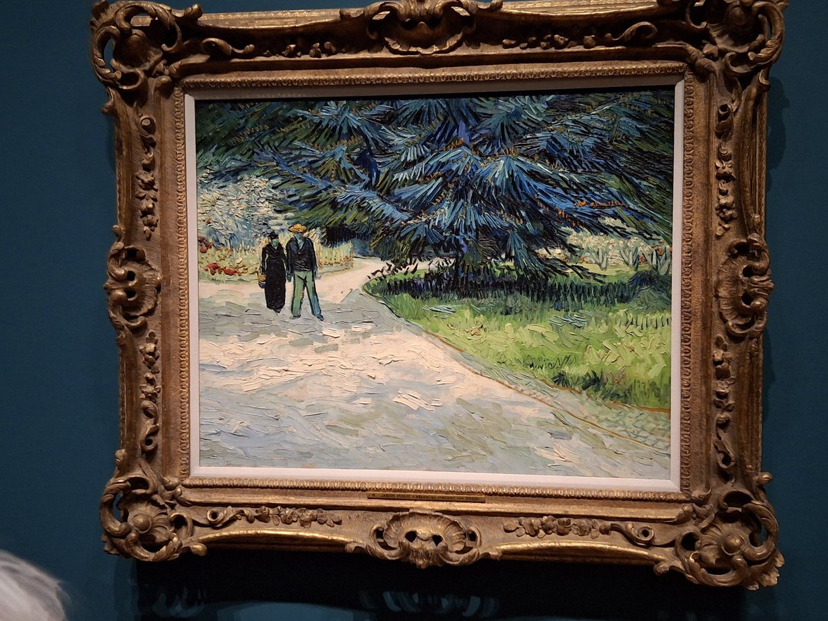 StephensLDN's tweet image. A wonderful show of #vangogh pictures @NationalGallery Not just the showstoppers like Starry night and Sunflowers but many lesser known but equally great pictures. Only a few days left for the fabulous show.