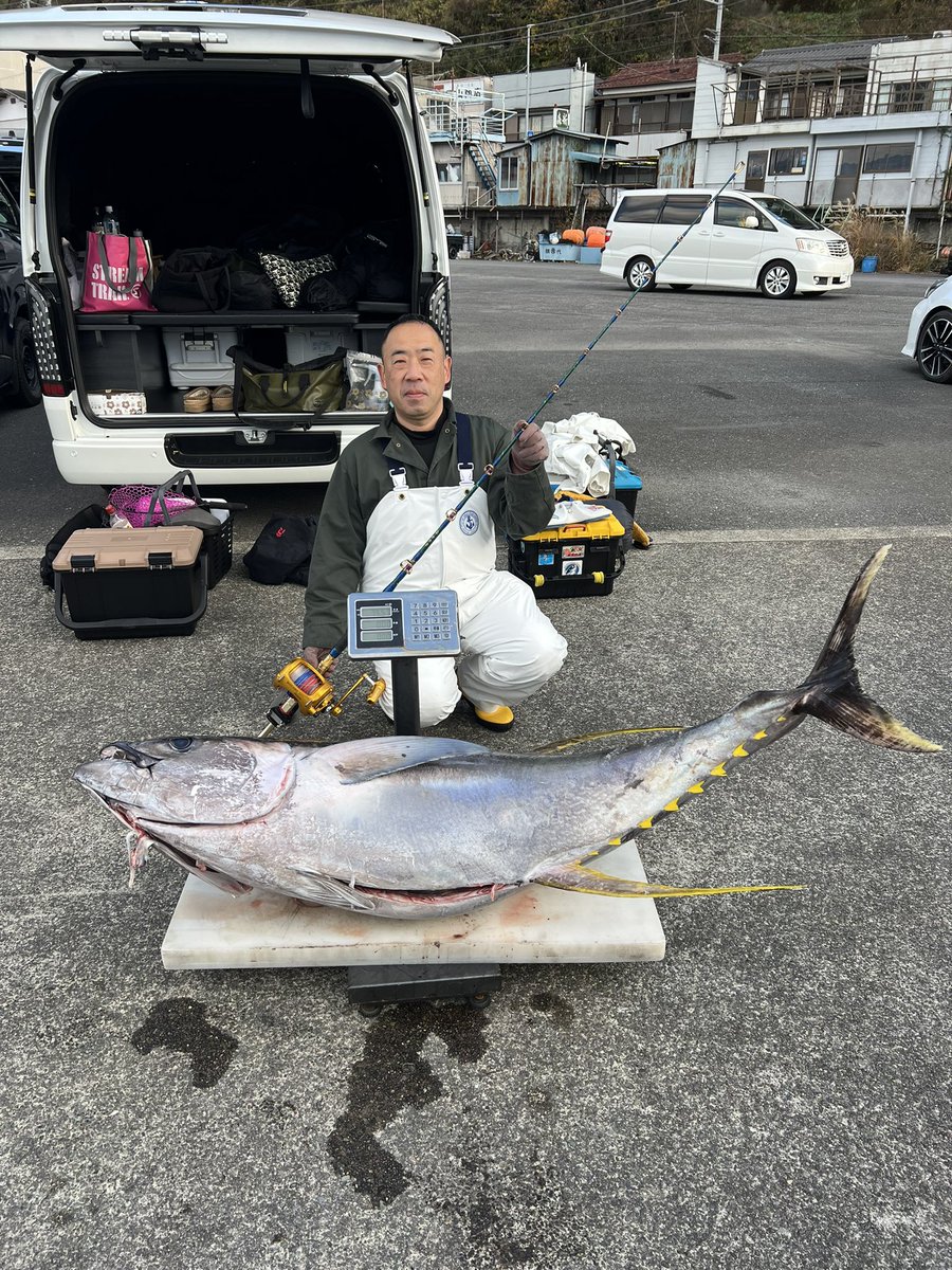 チャニ tweet media