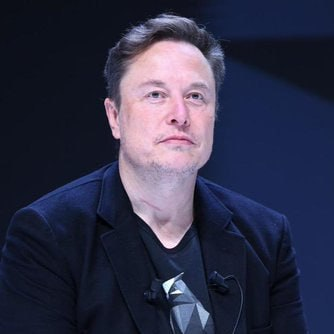 BREAKING: ELON MUSK IS ADVOCATING FOR THE COMPLETE REMOVAL OF ALL ELECTRONIC VOTING MACHINES! IN ALL 50 STATES.  DO YOU SUPPORT ELON MUSK ?  A.   YES B.    NO